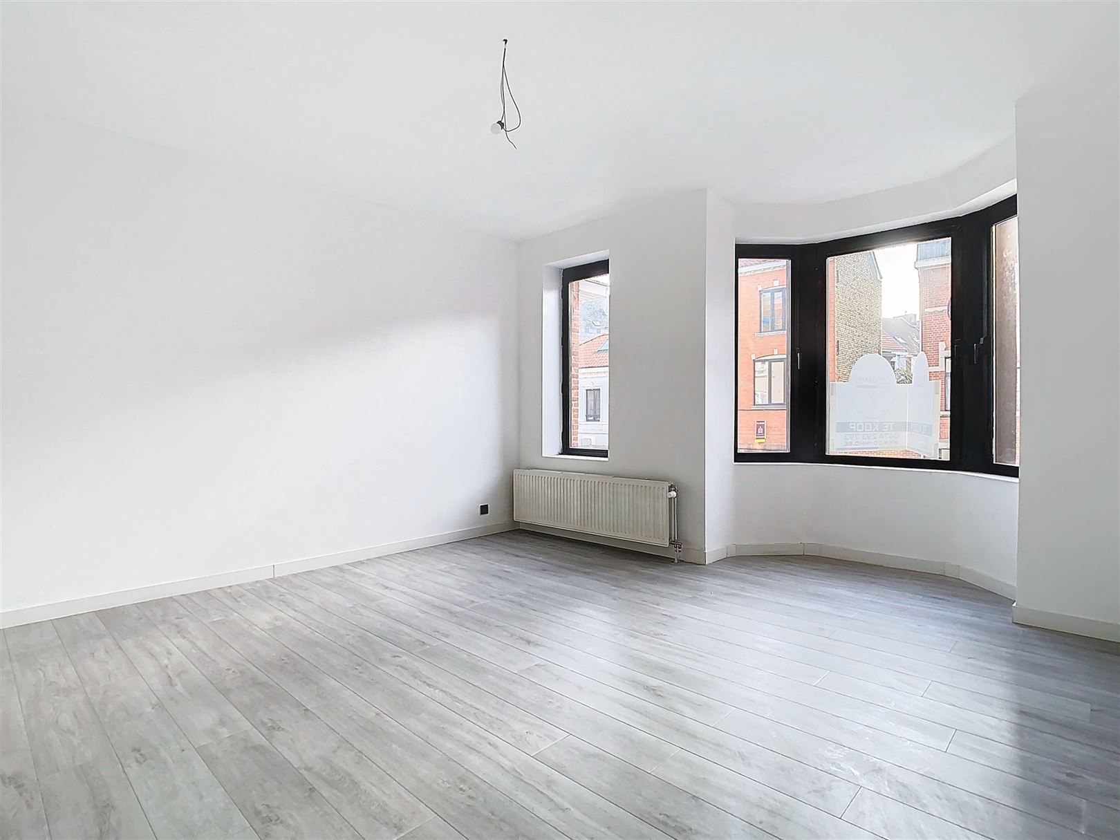 Volledig gerenoveerde stadswoning, 4 slpks, terras,1a 02ca foto 15
