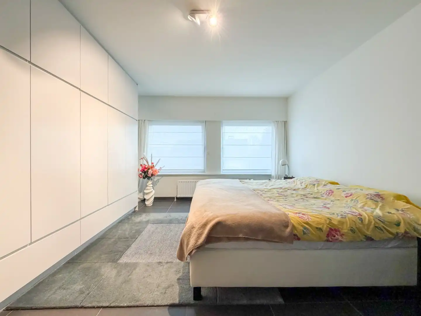 Prachtige gezinswoning met mooie tuin en bijgebouw, instapklaar afgewerkt, Torhout. foto 19