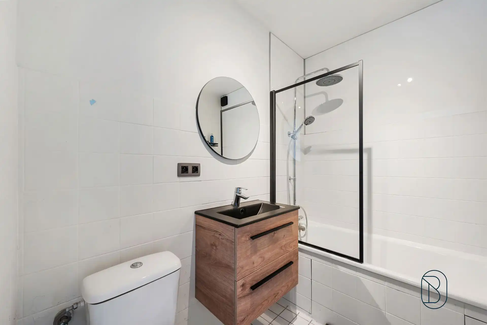 Instapklare woning met loods van 240 m² op topligging foto 14