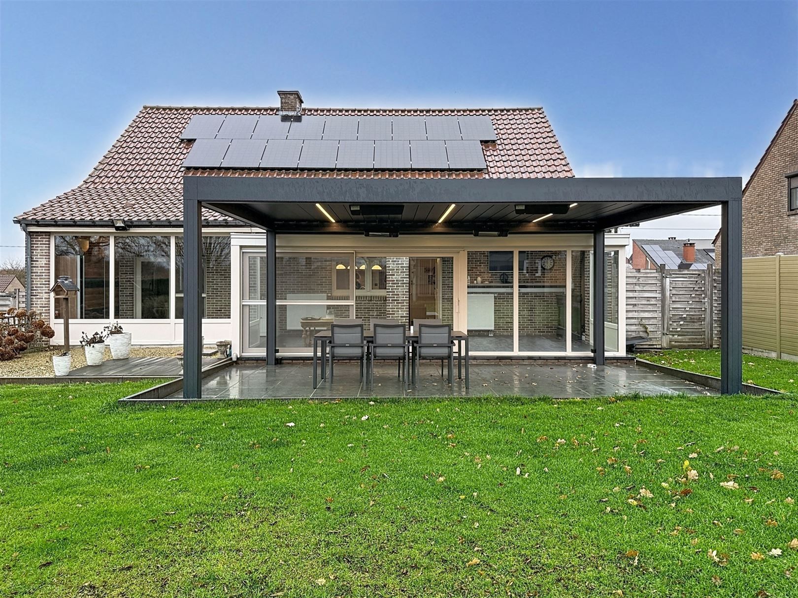 Ruime open bebouwing met 4 slpks, veranda, tuin, garage, 8a  foto 34