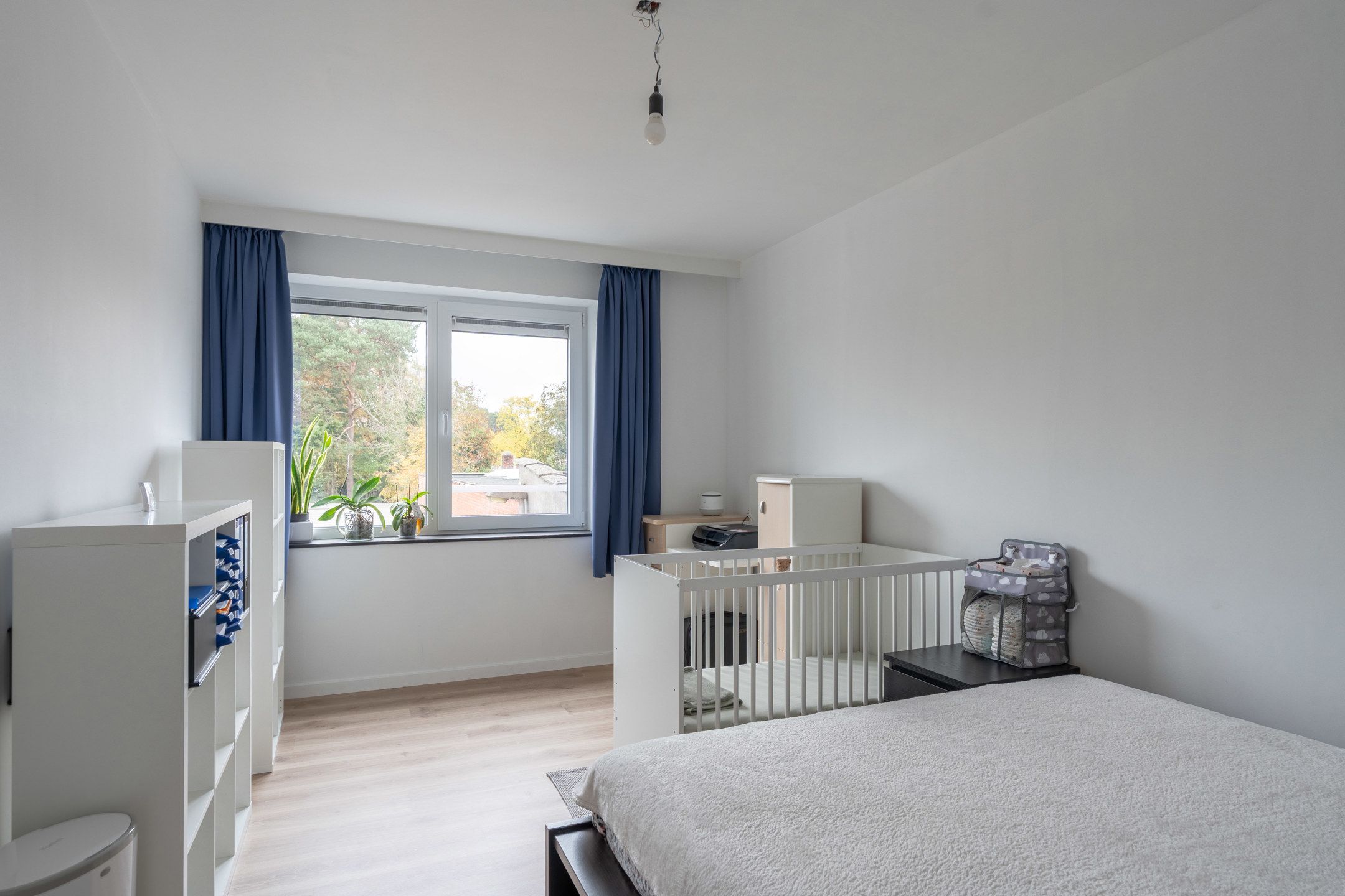 Energiezuinig 2 slpk appartement met garagebox te Vosselaar. foto 8