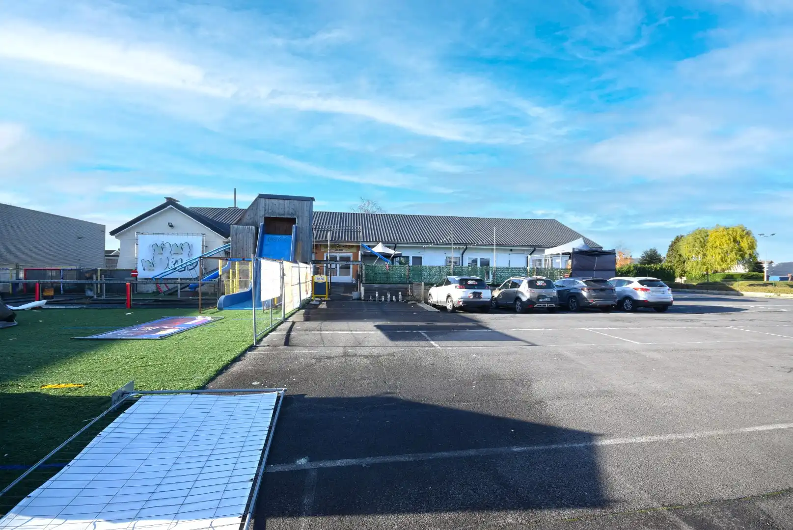 HANDELSRUIMTE/LOODS  EN BOUWGROND IN MAMMOET CENTRUM TE ROESELARE  foto 2