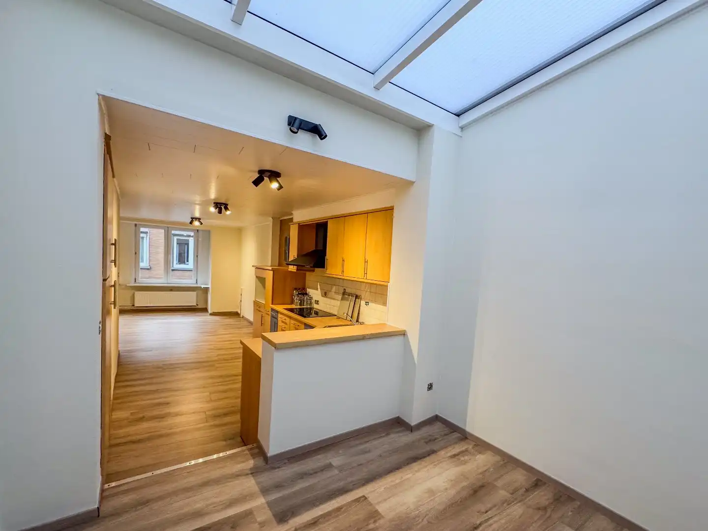 Verrassend ruime woning met 3 slaapkamers en polyvalente ruimte. foto 15