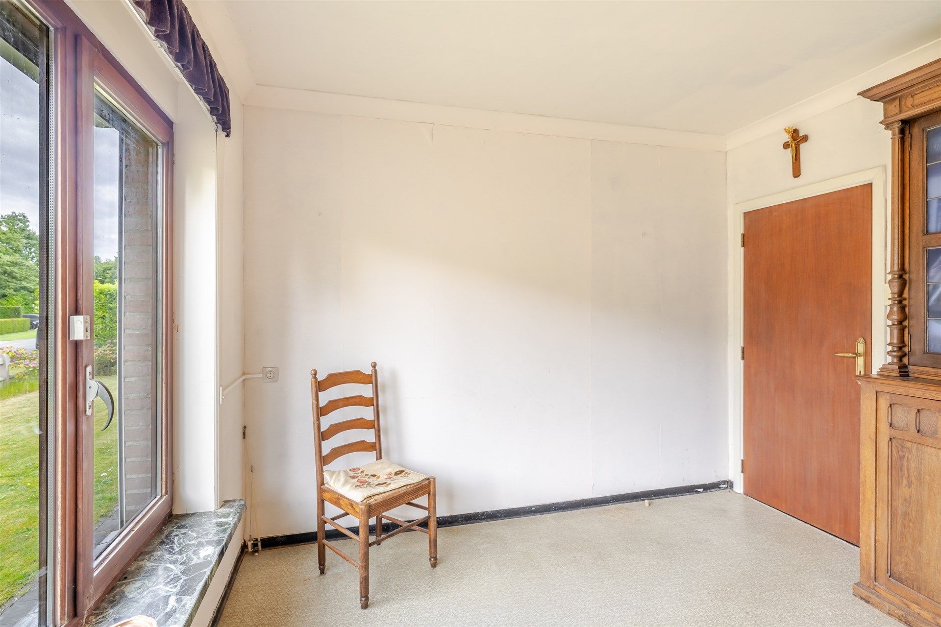 Te renoveren bungalow met 3slks op topligging foto 13