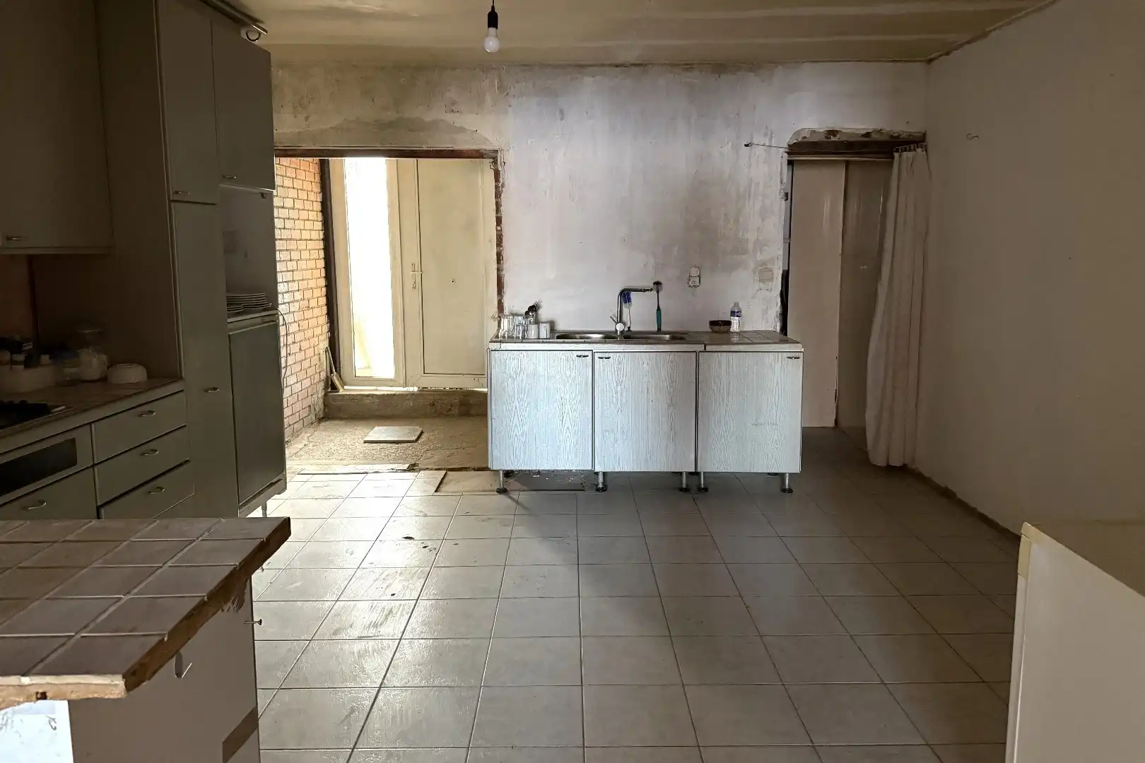 2 Woningen met diepe tuin, rustig gelegen op 2km van de Grote Markt van Tongeren foto 8