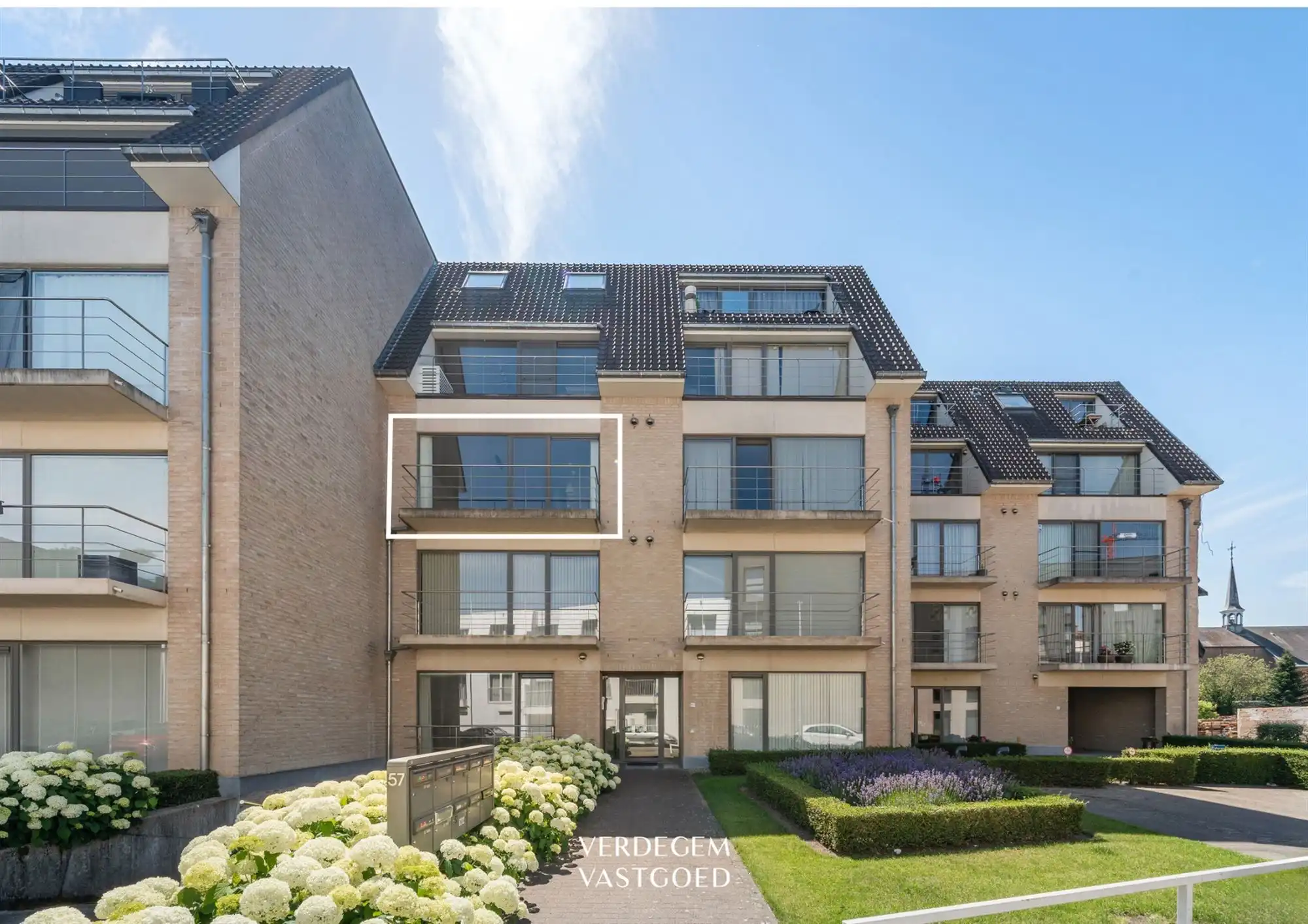 Mooi instapklaar appartement met open zicht en alle comfort nabij het centrum van Lokeren foto 17