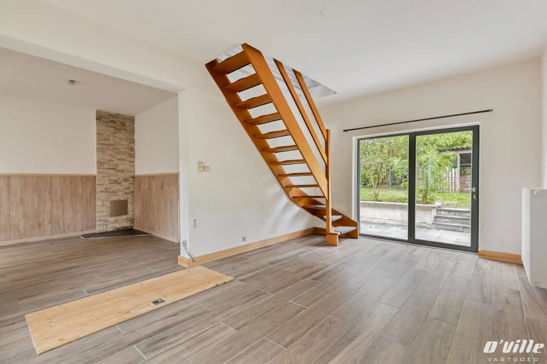 Rustig gelegen, instapklaar wonen in het groen. foto 3