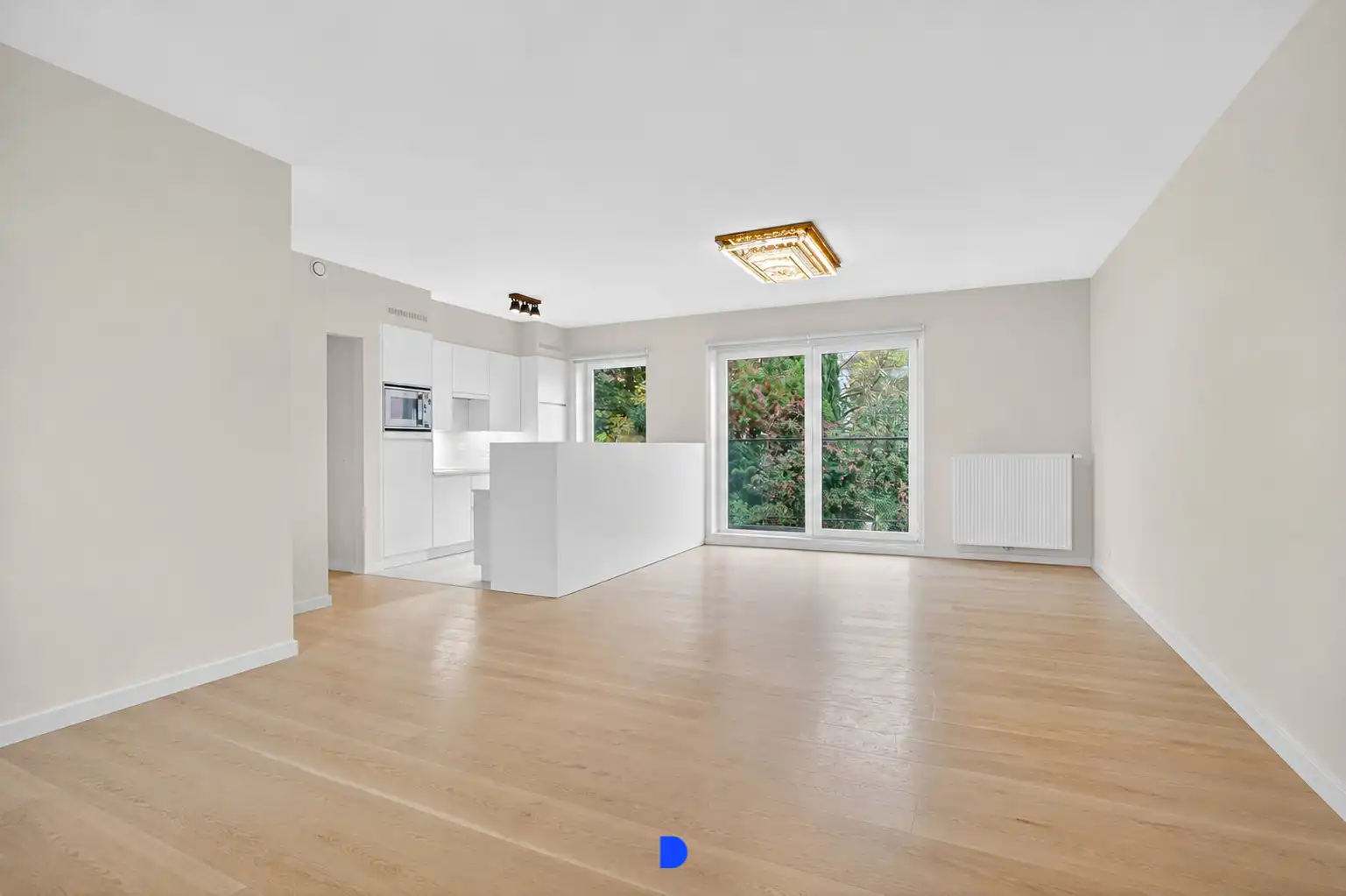 Prachtig appartement op De Munt. foto {{pictureIndex}}