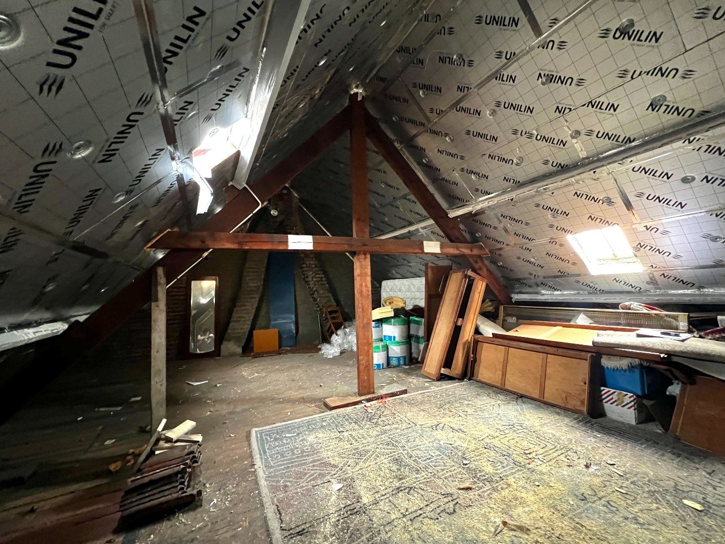 Ruime brede gezinswoning met garage te koop te Harelbeke! foto 18