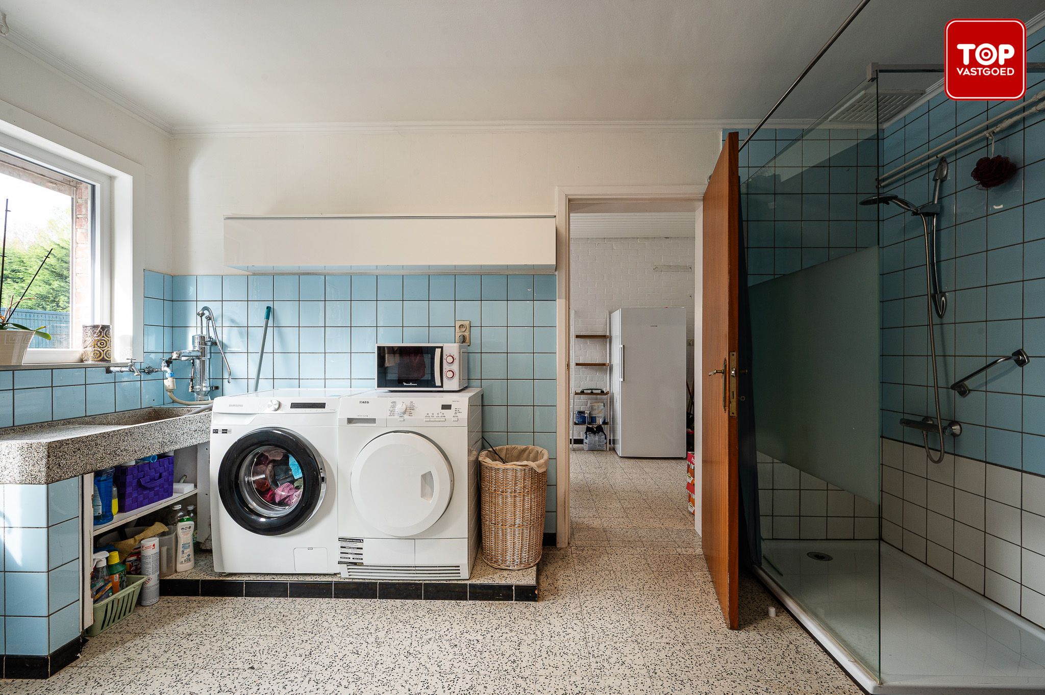 Halfopen woning met leuke tuin in centrum eeklo foto 9