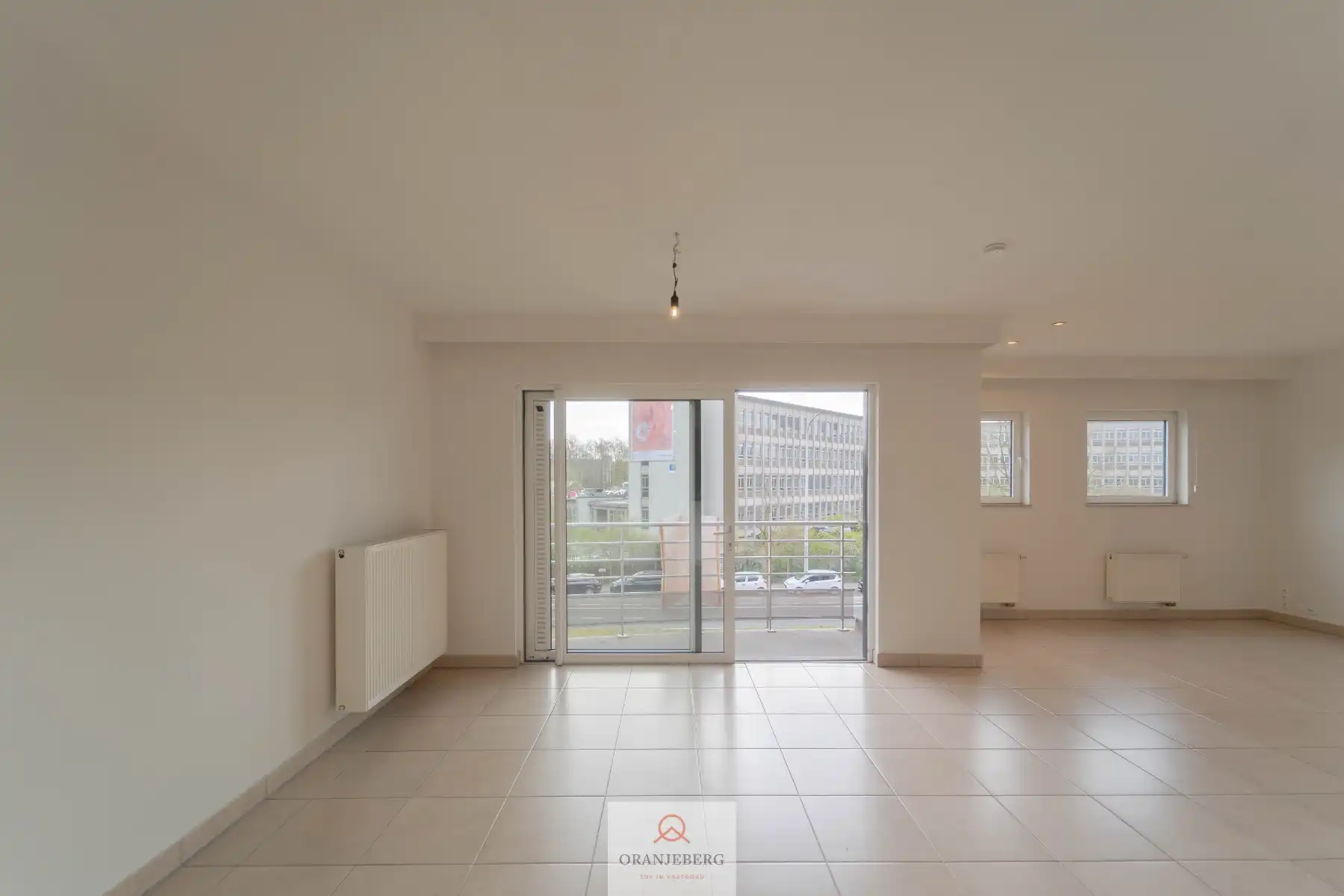 Ruim 3 slpk-appartement met bovengrondse staanplaats nabij Sterre! foto 3