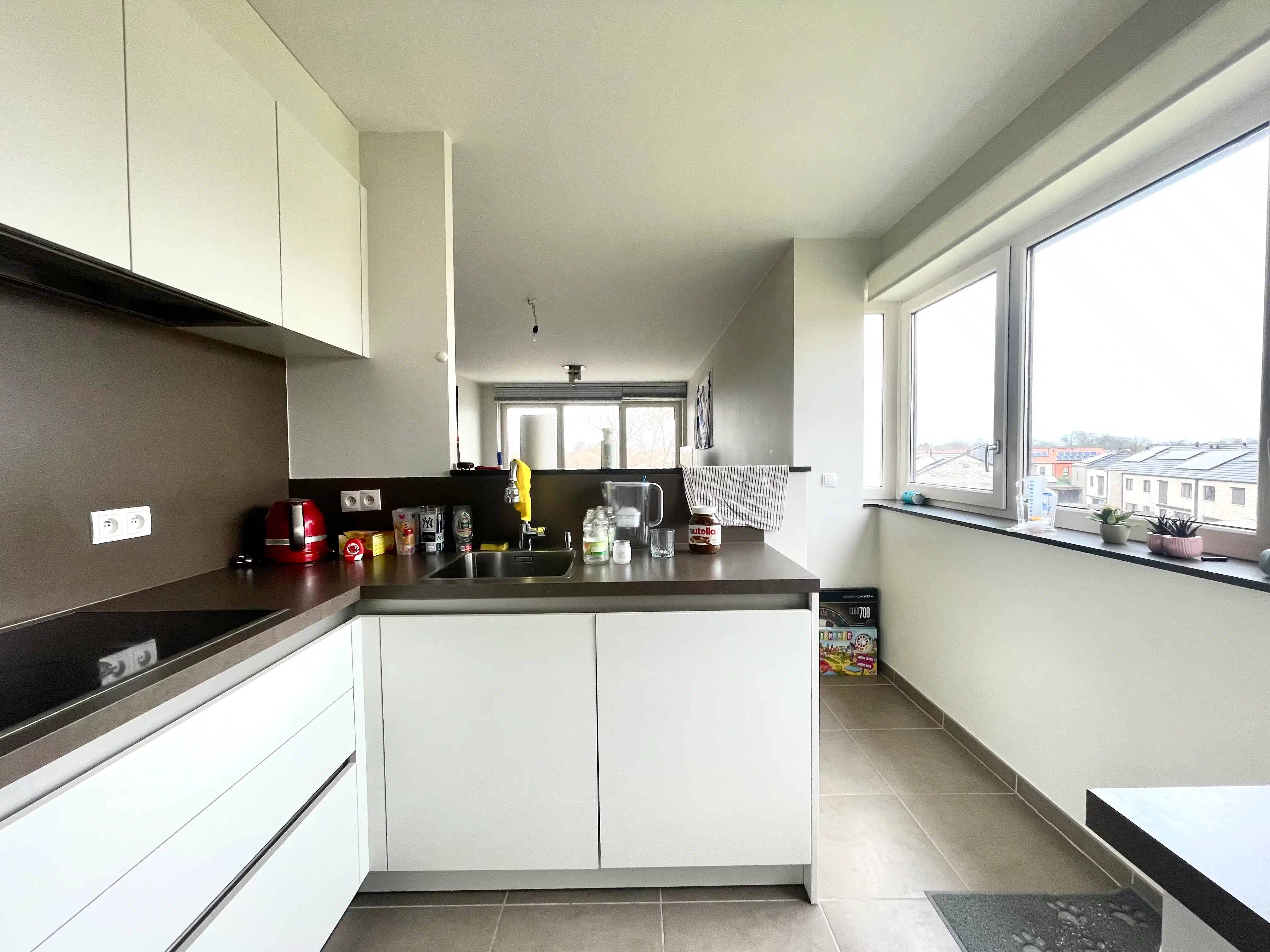 Recent appartement met twee slaapkamers en autostaanplaats foto 5