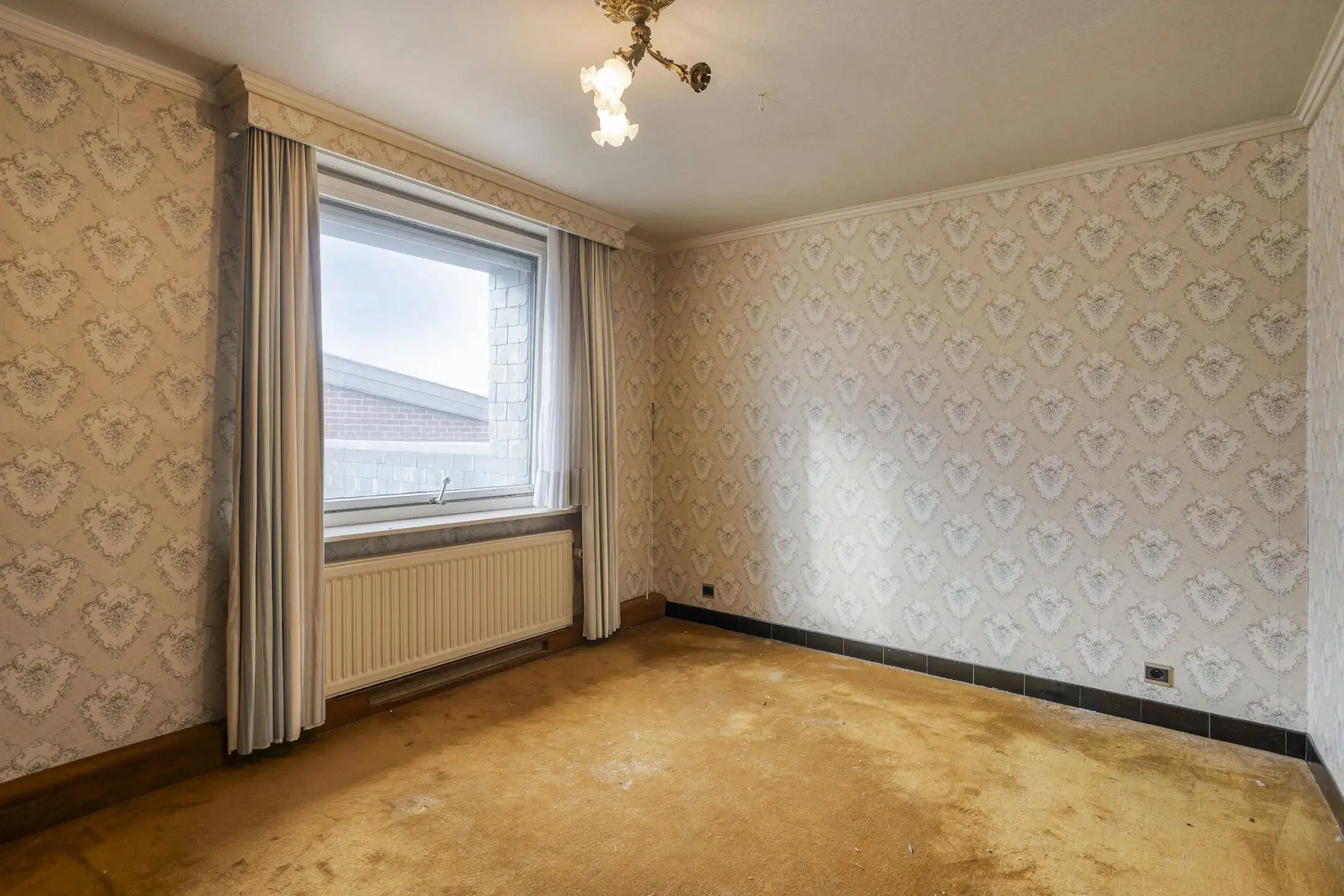 Huis te koop in Ieper met 3 kamers, tuin en garage foto 29