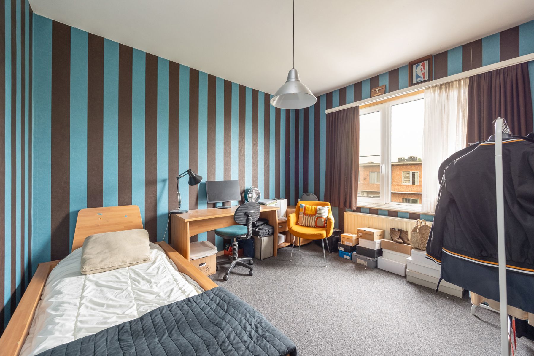 Appartementsgebouw in een rustige buurt foto 9