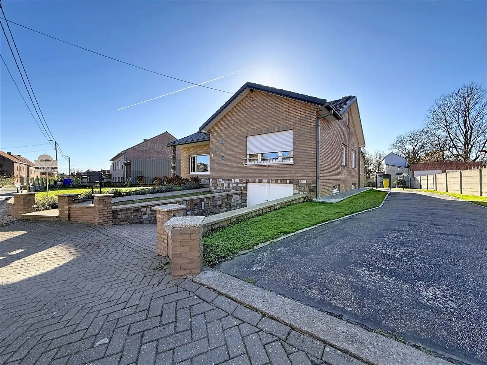 Open bebouwing, 3 slpks, tuin, terras, garage, 8a 67ca foto 3