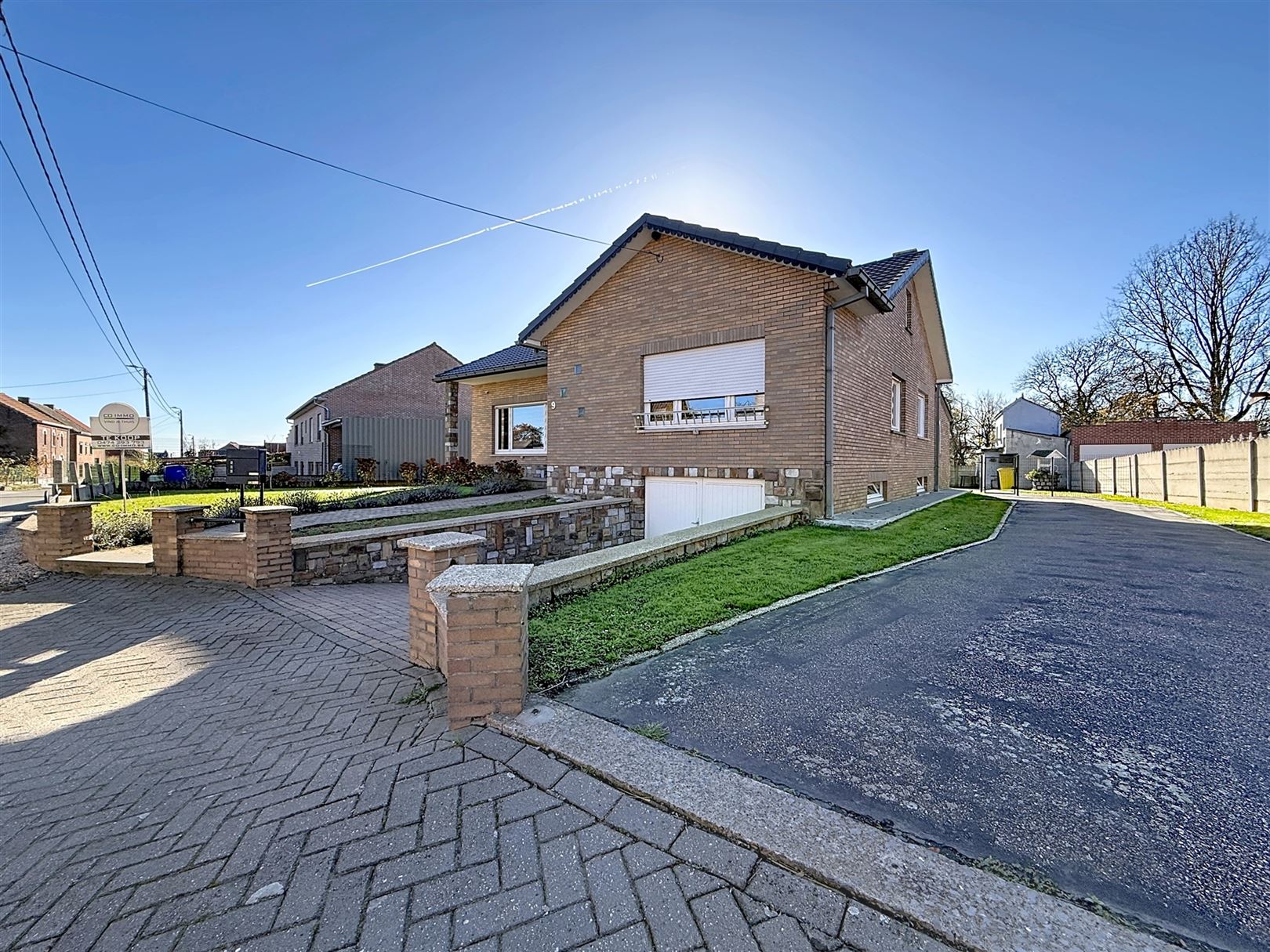 Open bebouwing, 3 slpks, tuin, terras, garage, 8a 67ca foto 3