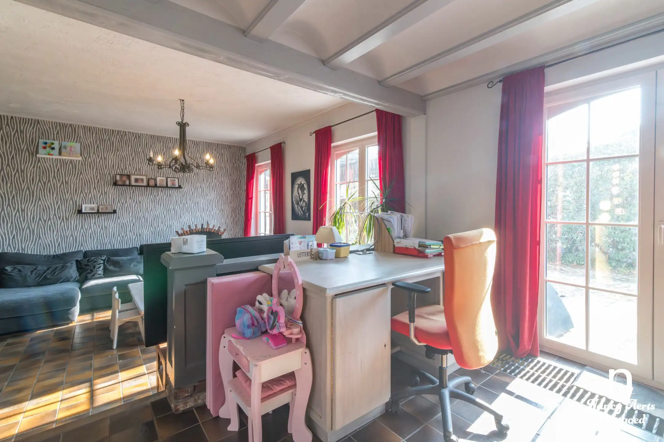 Ruime woning met karakter en talloze mogelijkheden foto 34