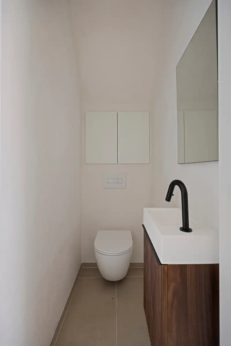 Volledig gerenoveerde woning met EPC-label B foto 24