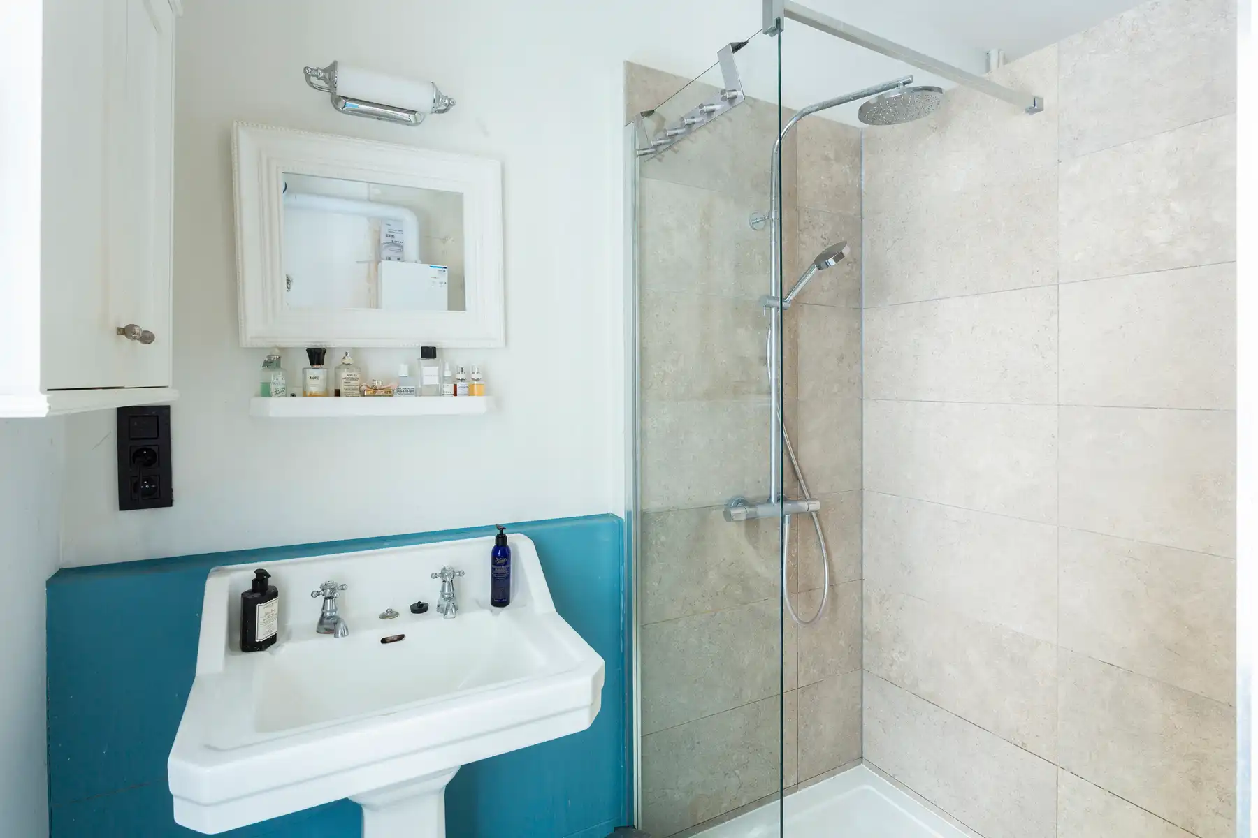 Instapklaar appartement met terras in hartje Antwerpen foto 9