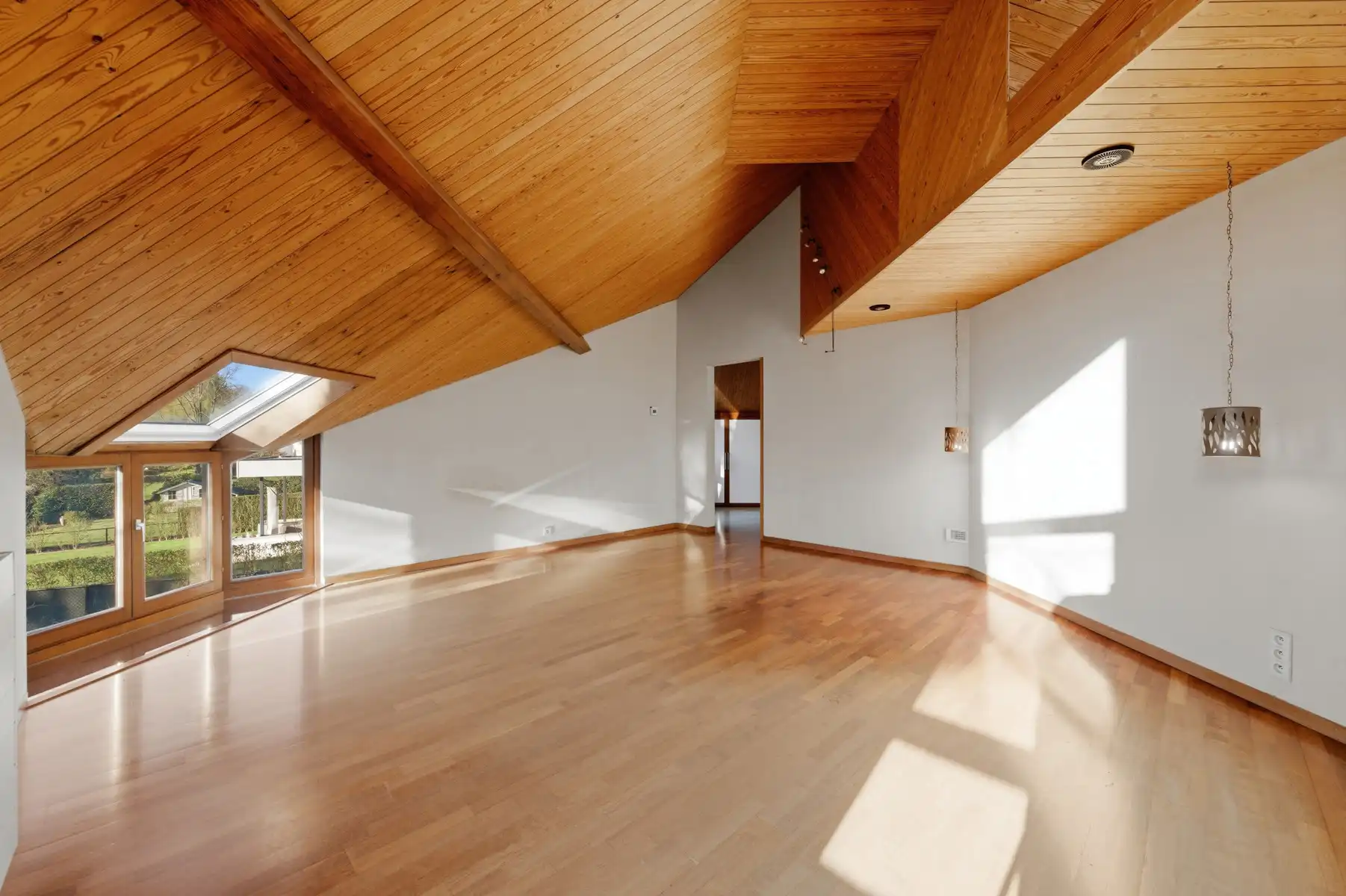 Architecturale villa aan het meer te KEERBERGEN foto 29