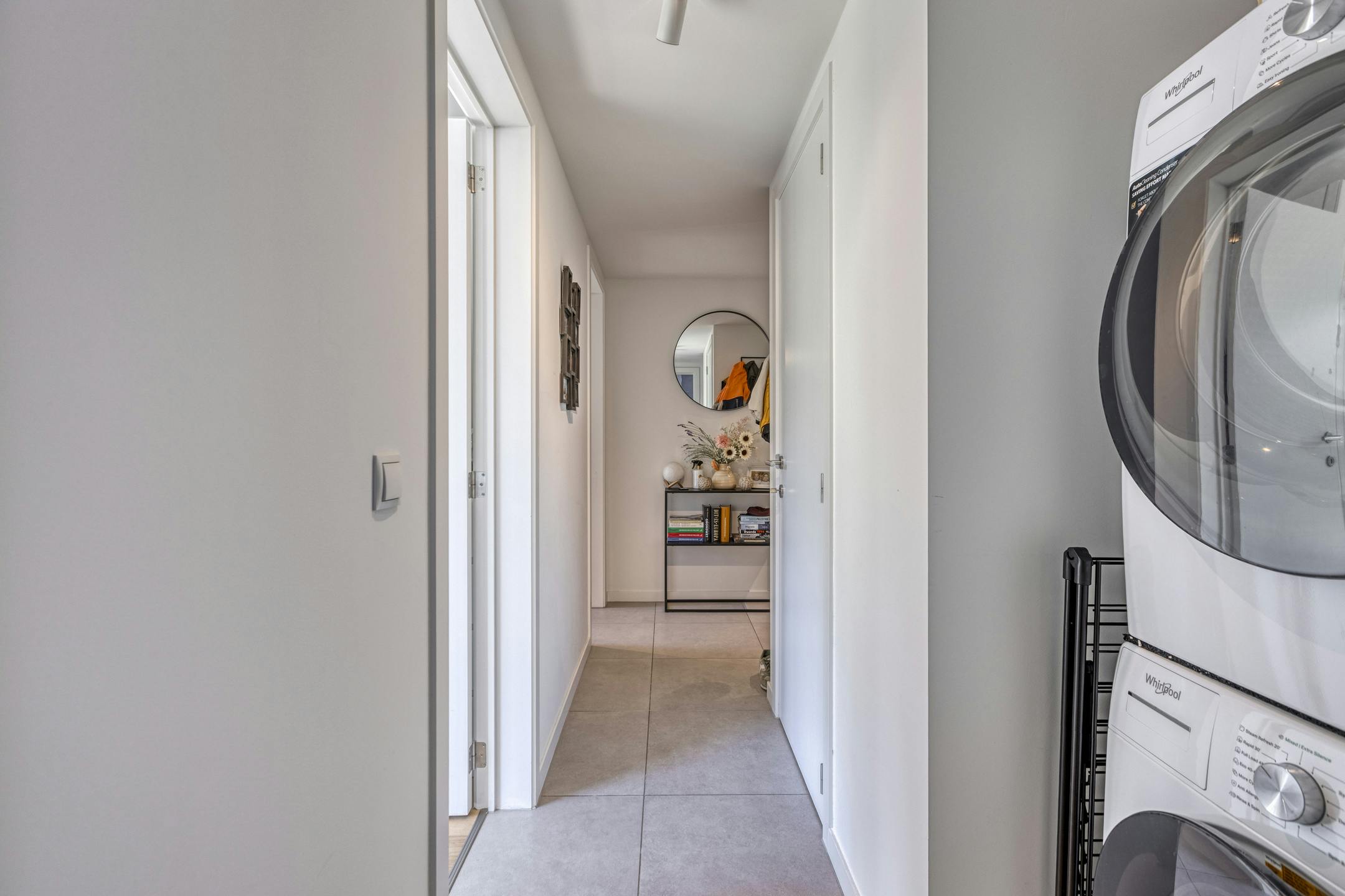 Lichtrijk & Luxueus gelijkvoersappartement in Genk foto 9