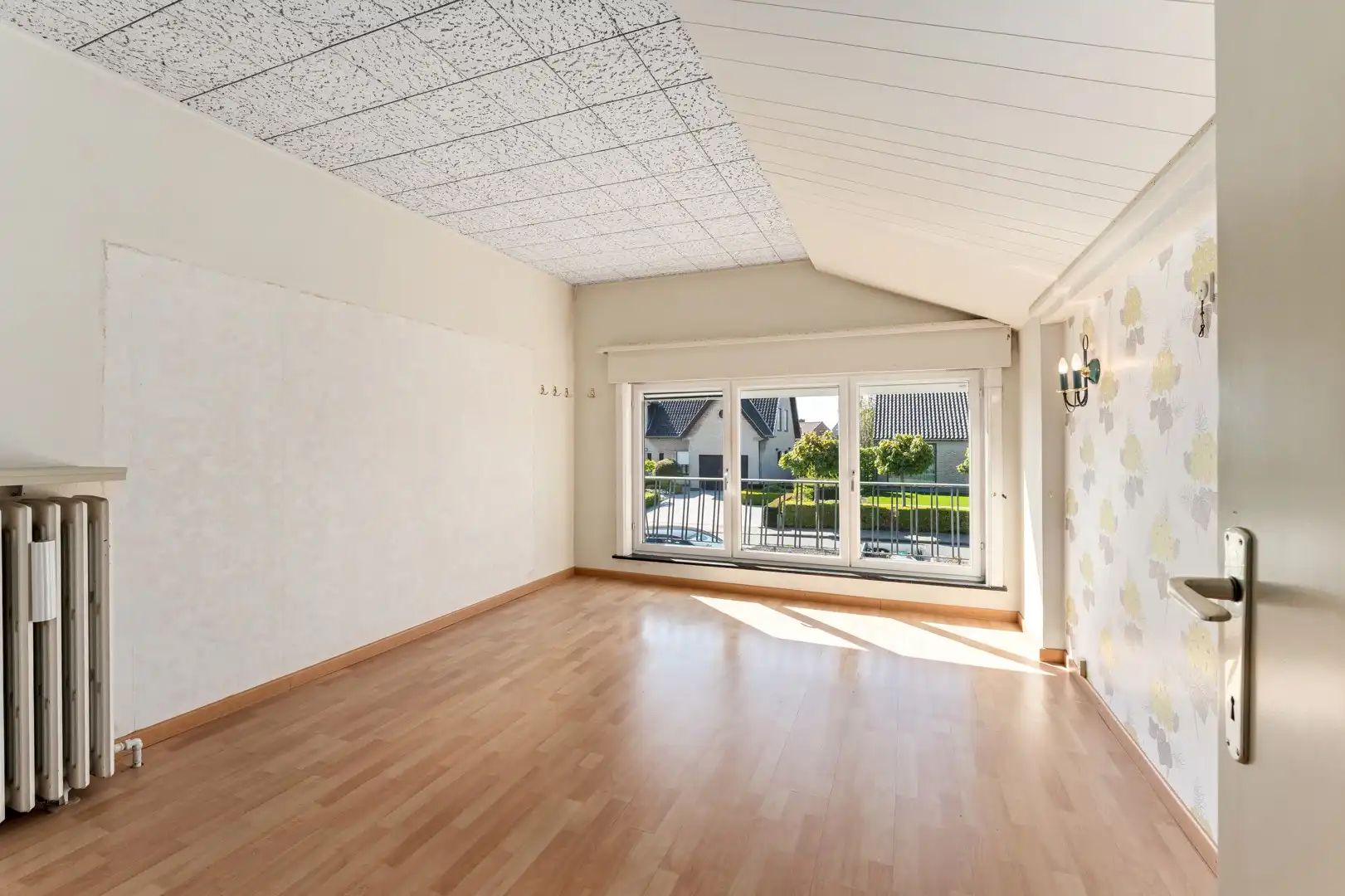 Lichtrijke woning te koop op een vlot bereikbare locatie foto 22