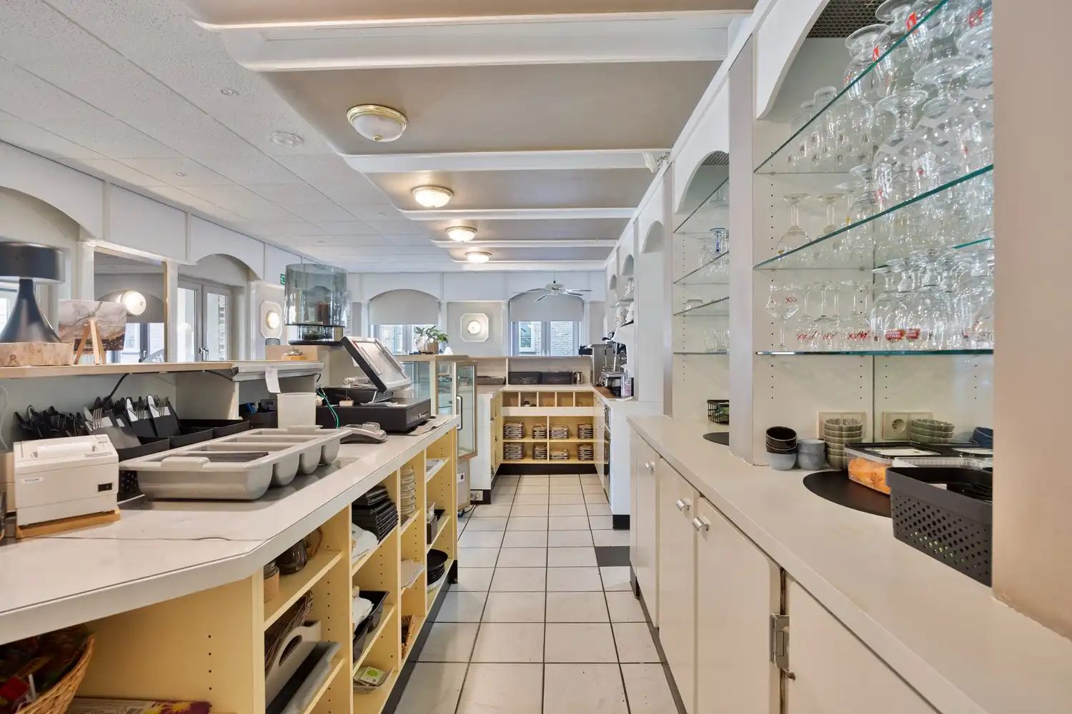 Handelspand met woonst op een ruim perceel van circa 37a 97 ca (mogelijks ook interessant als projectgrond) foto 17