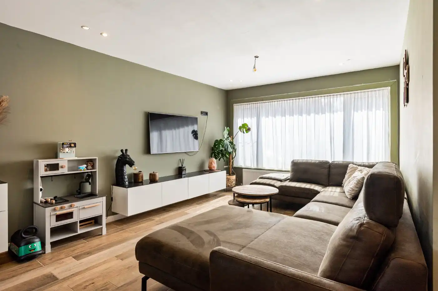 Gerenoveerde, instapklare woning met 2 à 3 slpk. en tuin foto 5