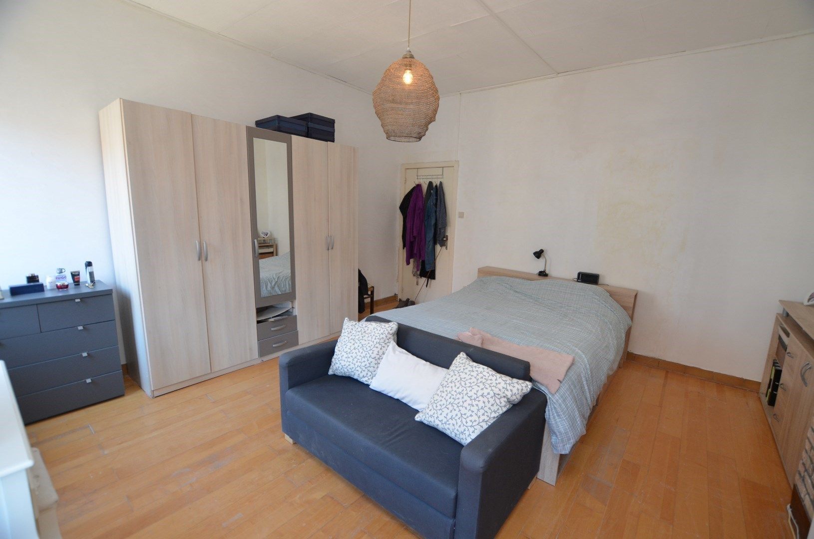 Goed onderhouden woonhuis met tuin foto 17