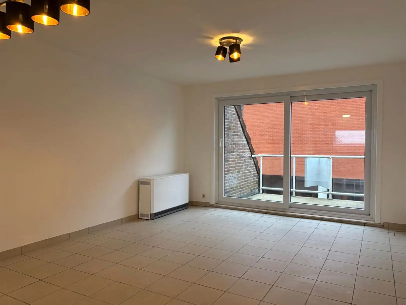 Ongemeubeld duplex appartement met 2 slaapkamers foto 4