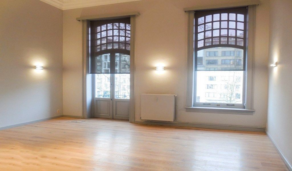 Kantoren te huur in monumentale herenwoning in Anwerpen foto 10