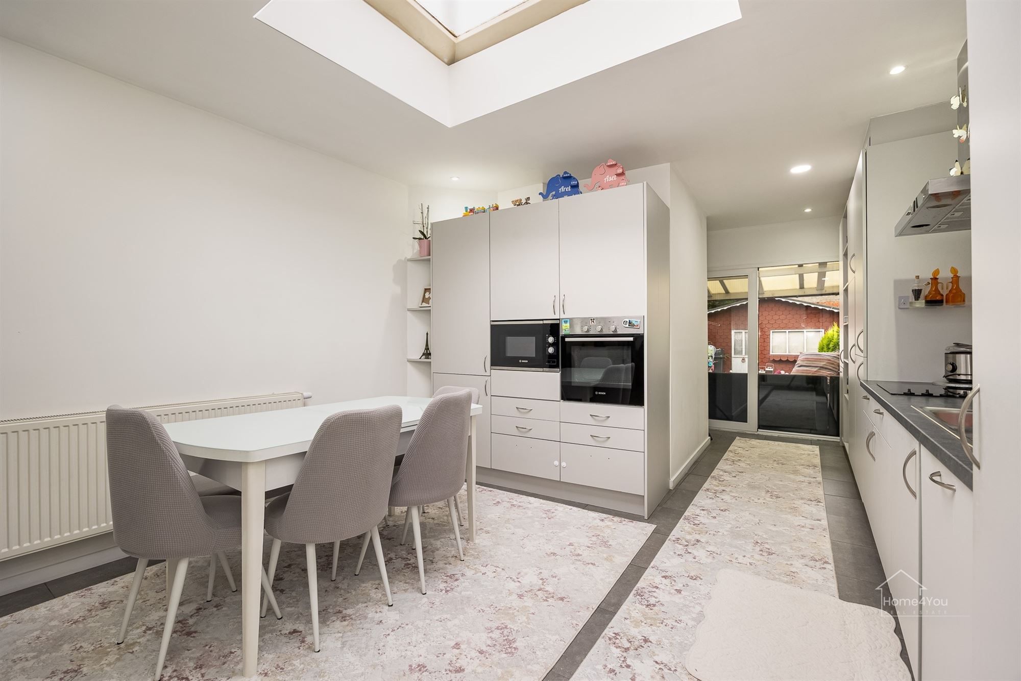 Charmante woning met tuin en terras in hartje Hoboken foto 3