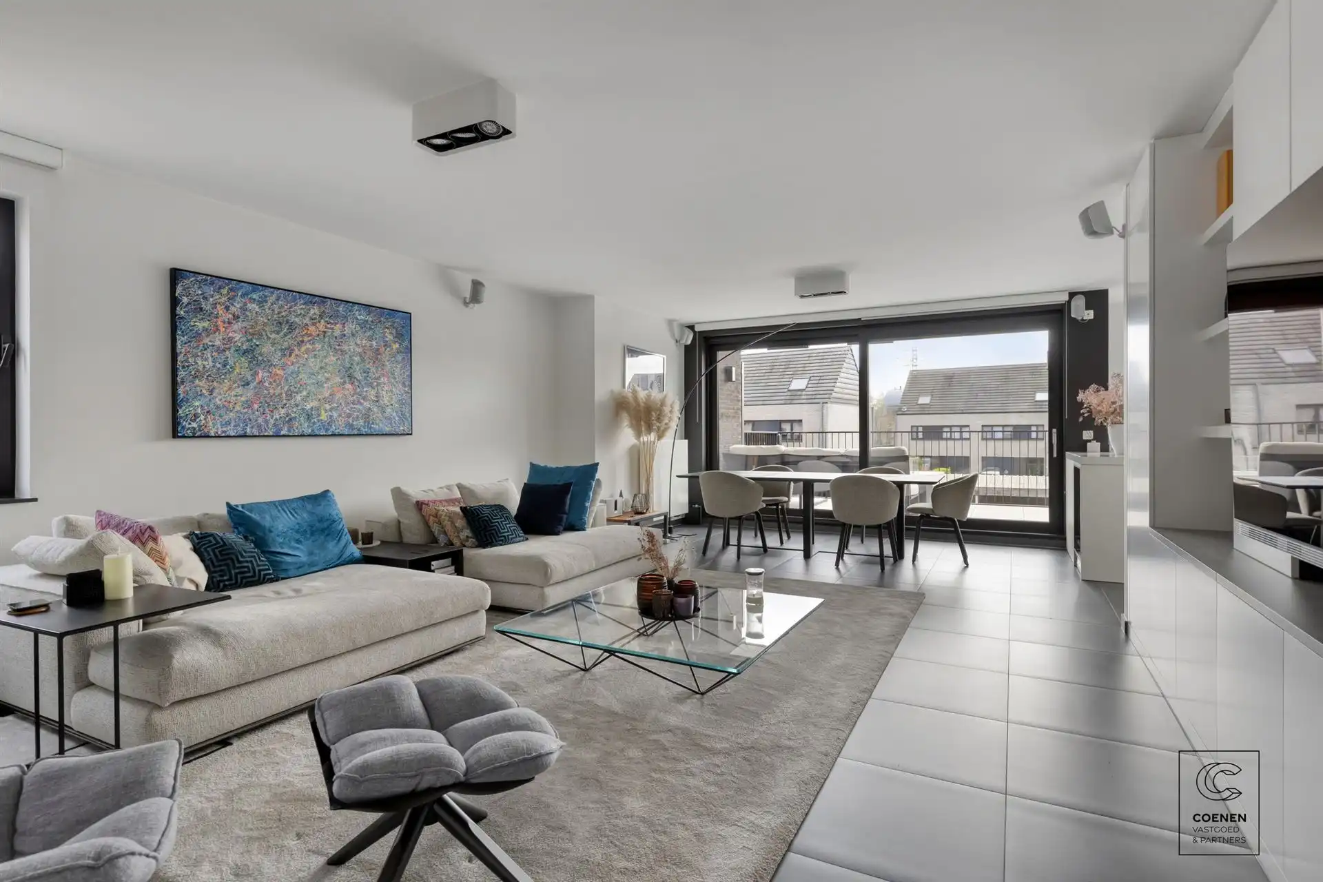 Prachtig appartement met 2 slpk en schitterend terras foto {{pictureIndex}}