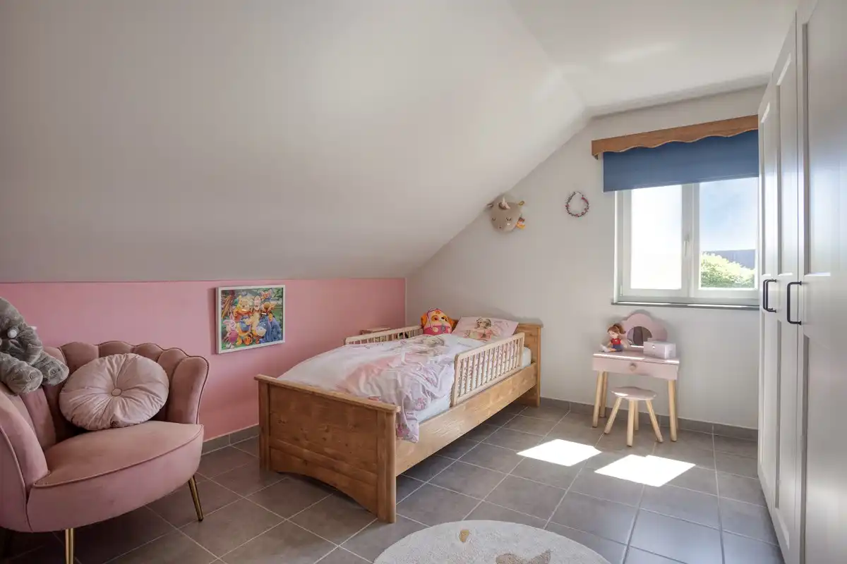 Instapklare woning met drie slaapkamers in een doodlopende straat foto 10