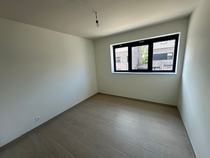 Stijlvolle nieuwbouwwoning in het centrum van Kaprijke! foto 9
