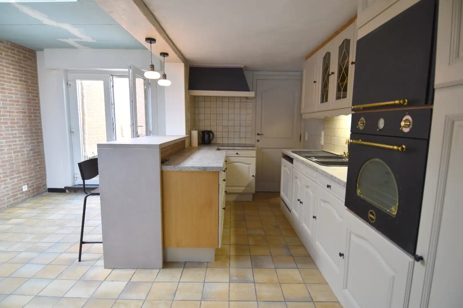 Ruime woning met tuin, garage en 3 slaapkamers te Lauwe  foto 10