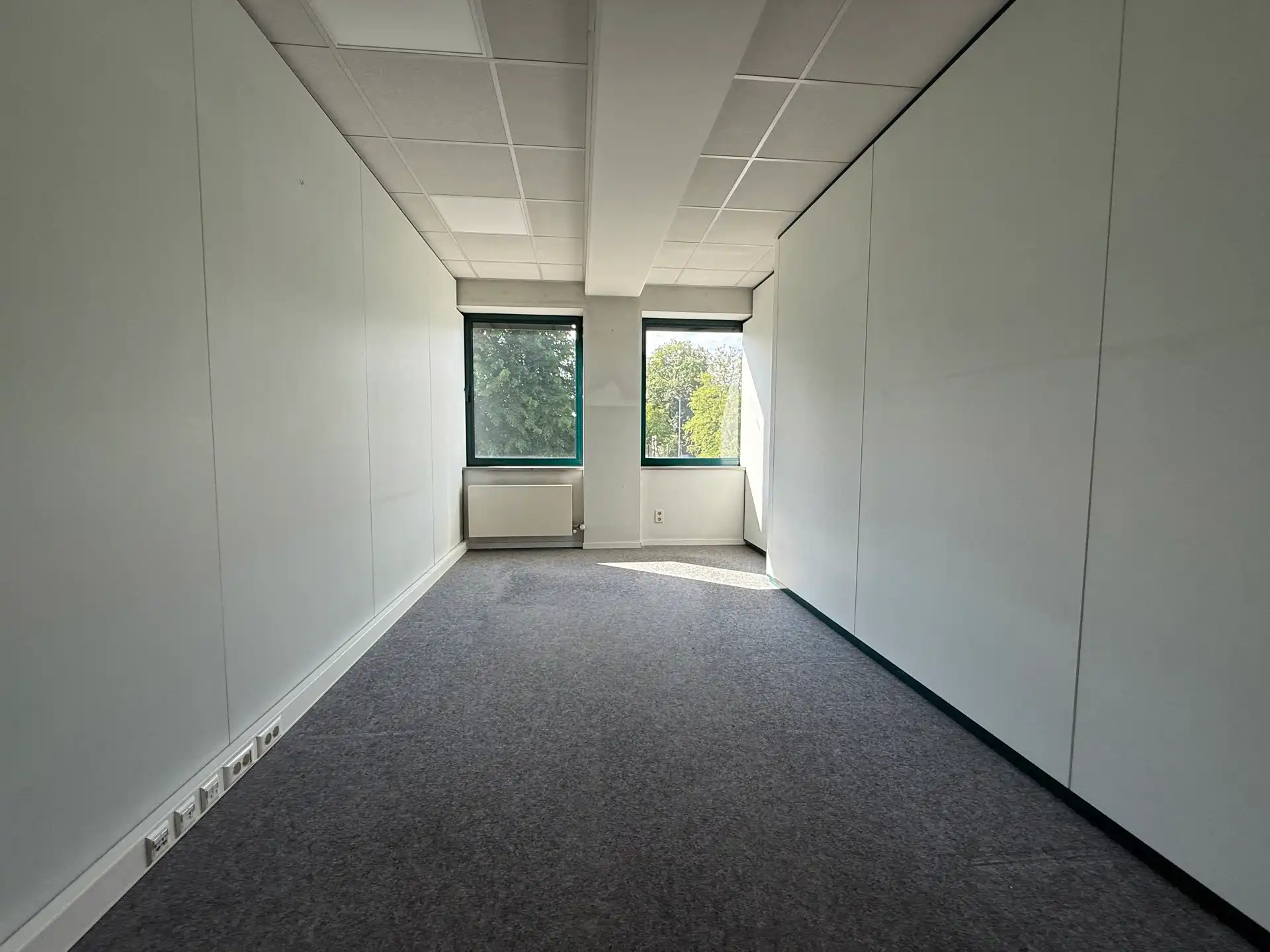 AALST - Moduleerbaar handelspand/kantoorruimte op toplocatie. foto 10