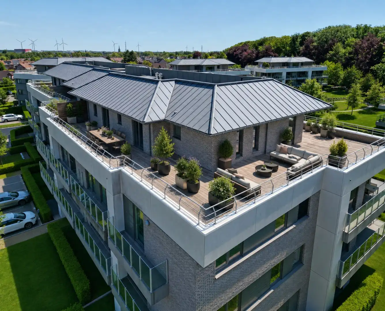 LUXE PENTHOUSE MET ADEMBENEMEND ZICHT OP STERREBOS. foto 2