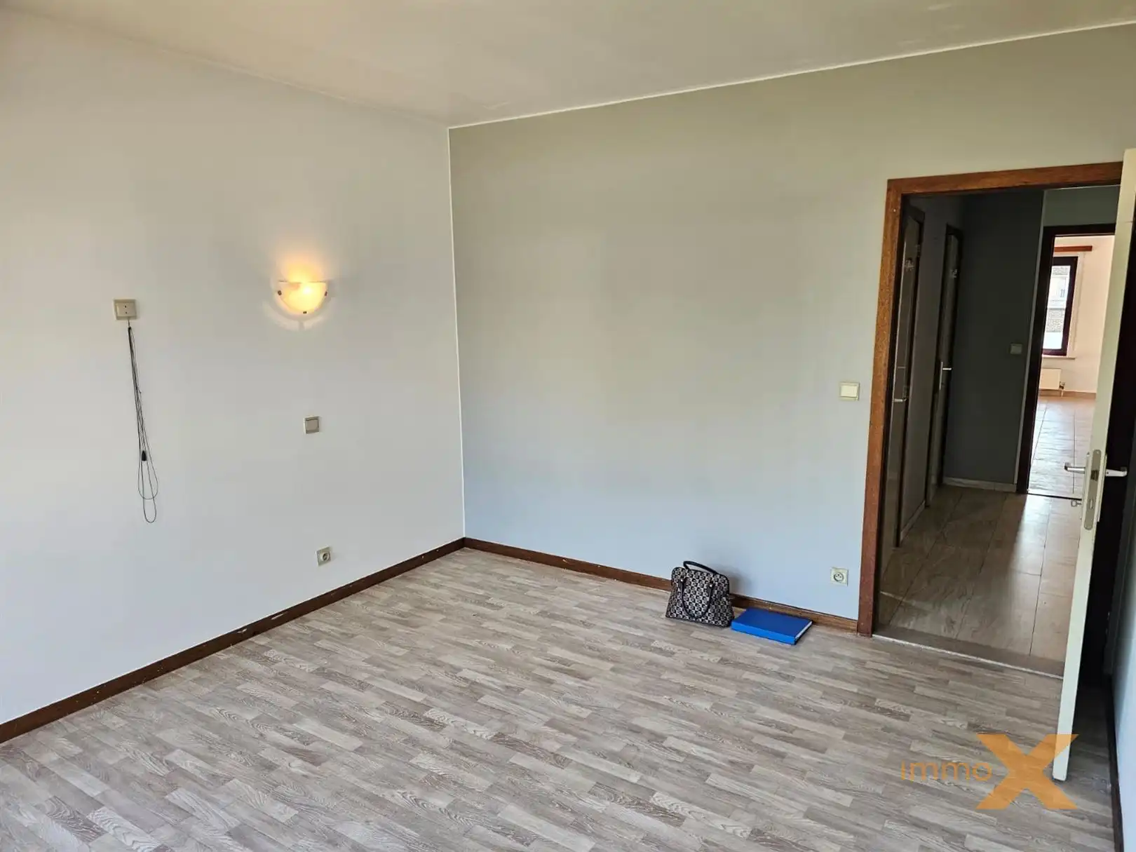 RUIM 2 SLPK APPARTEMENT MET GARAGE EN GROTE ZOLDER foto 17