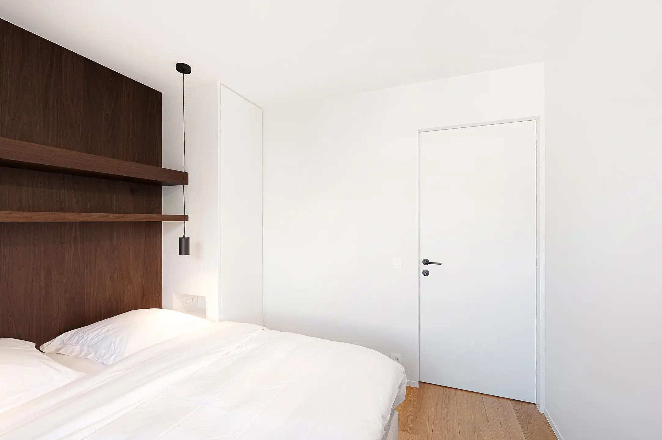 Luxueus gerenoveerd appartement op topligging in Knokke foto 25