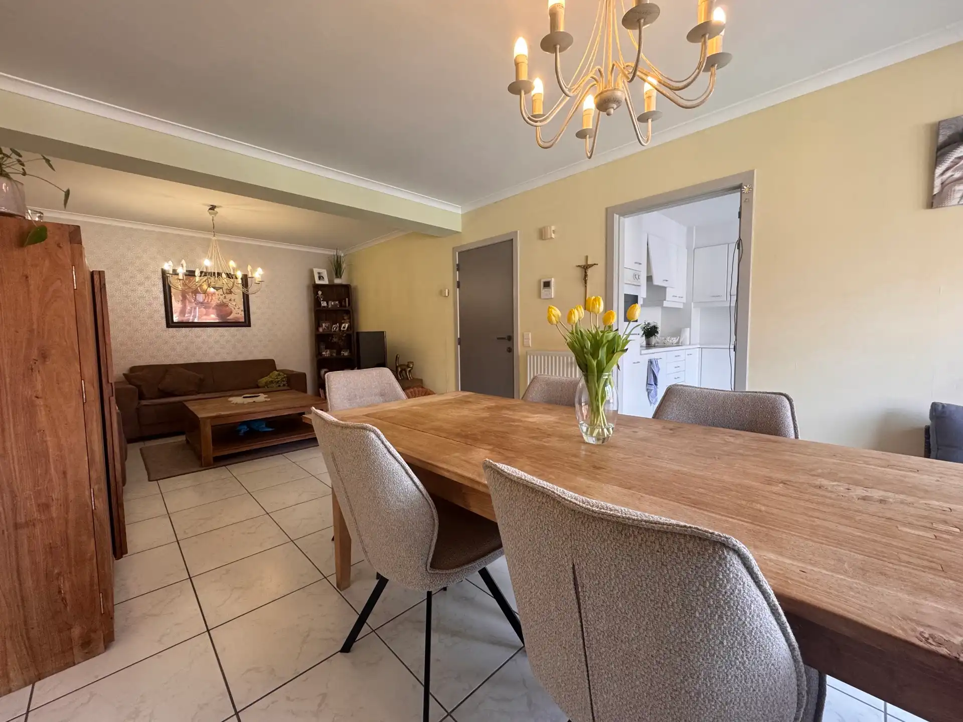 Ruim appartement met groot terras te Aarschot foto 3