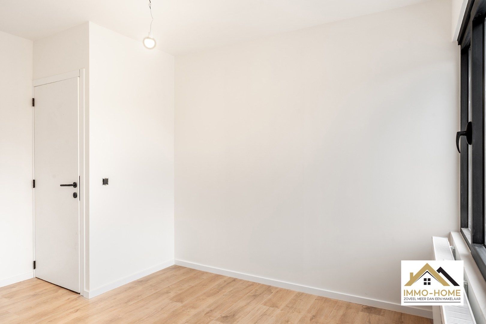 Gerenoveerde woning op topligging foto 14