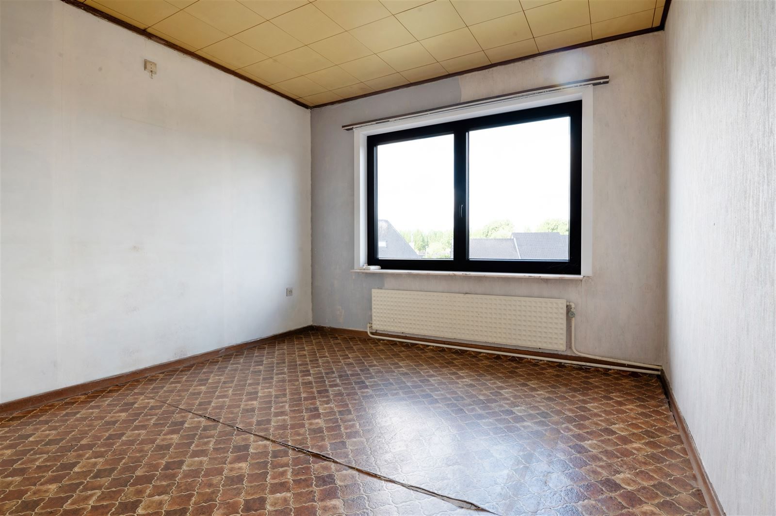 Woning met grote ruimtes en veel lichtinval foto 6