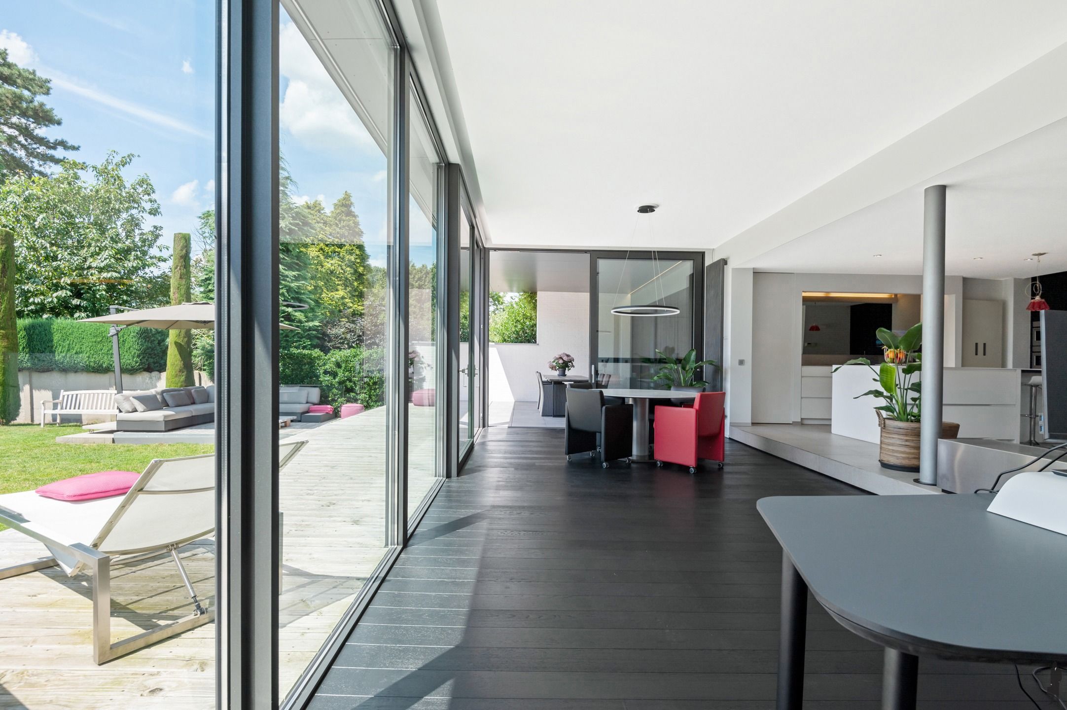 Energiezuinige villa met luxe afwerking en zonnige tuin (1.183 m²) foto 14