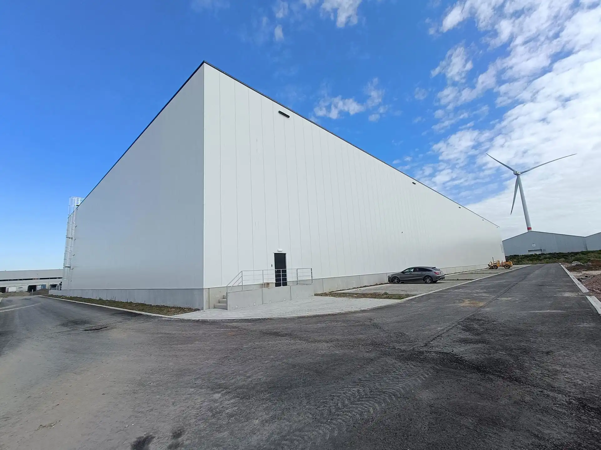 Logistieke nieuwbouw te Willebroek foto 2