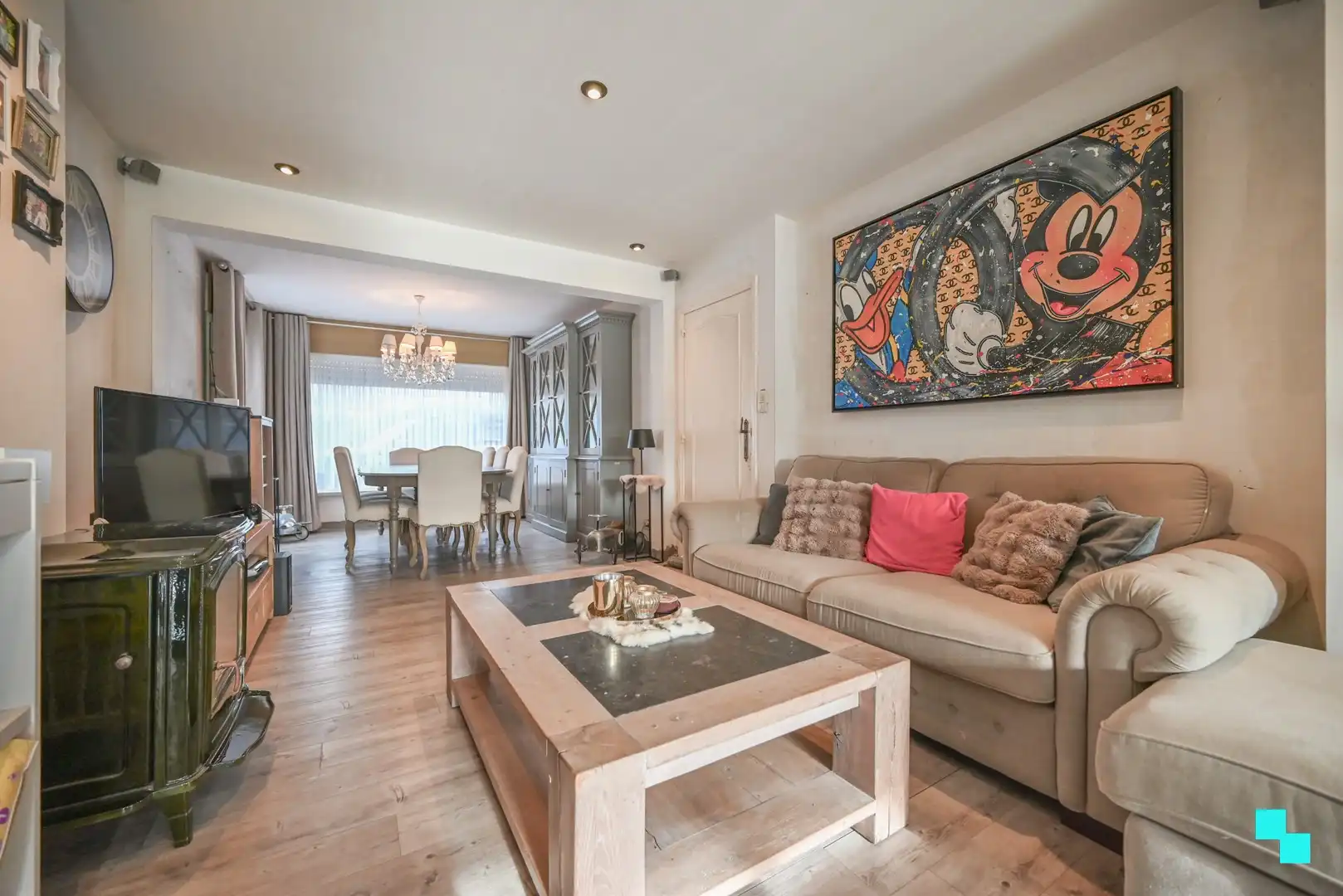 Verder te moderniseren eengezinswoning te Lendelede foto 3