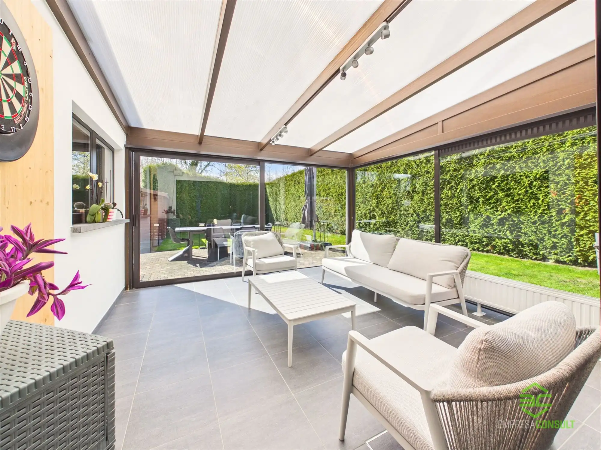 Instapklare gezinswoning op een rustige ligging in Velm! foto 8