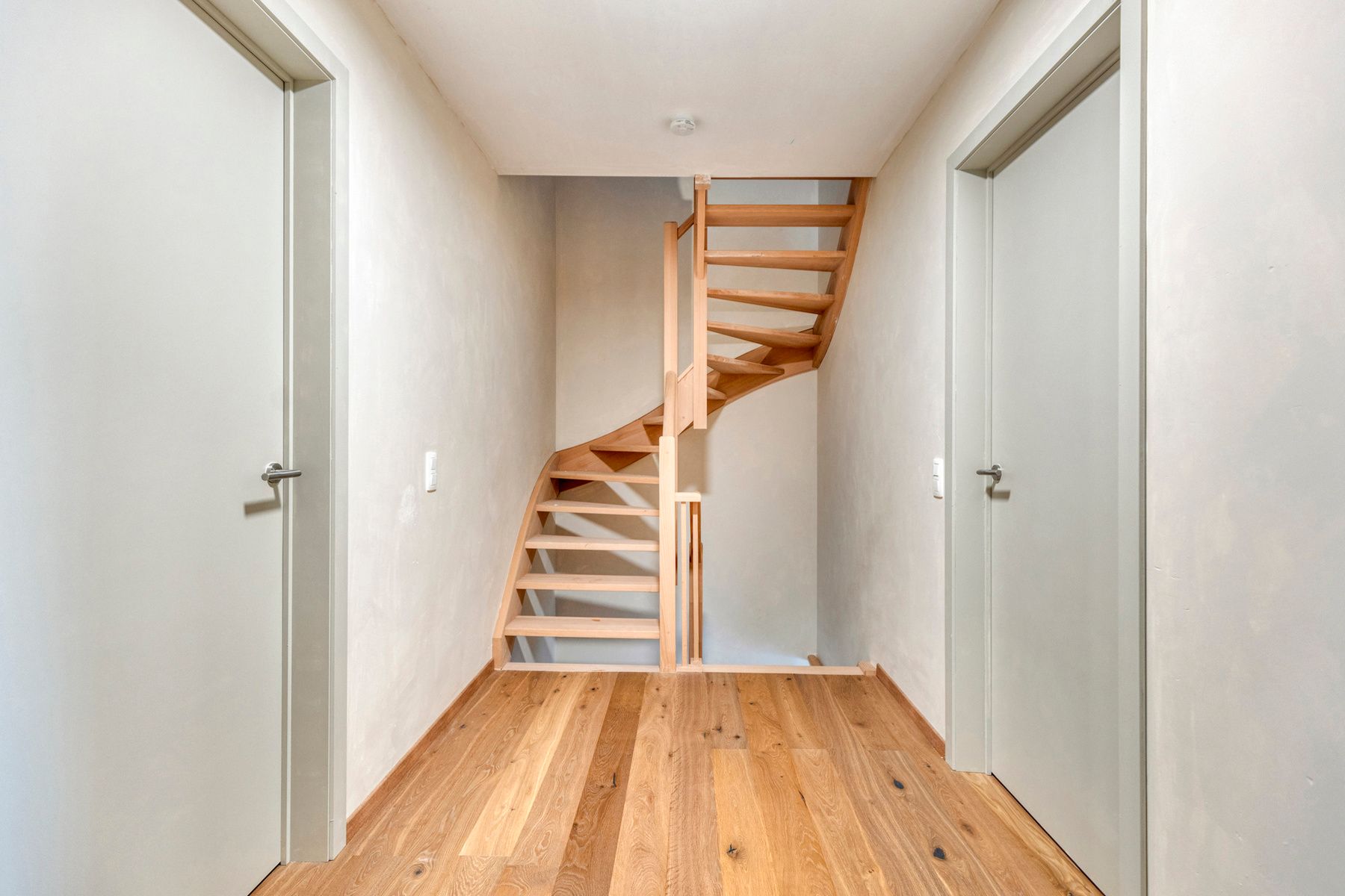 TE KOOP - energiezuinige woning met E-peil 10 op toplocatie foto 10