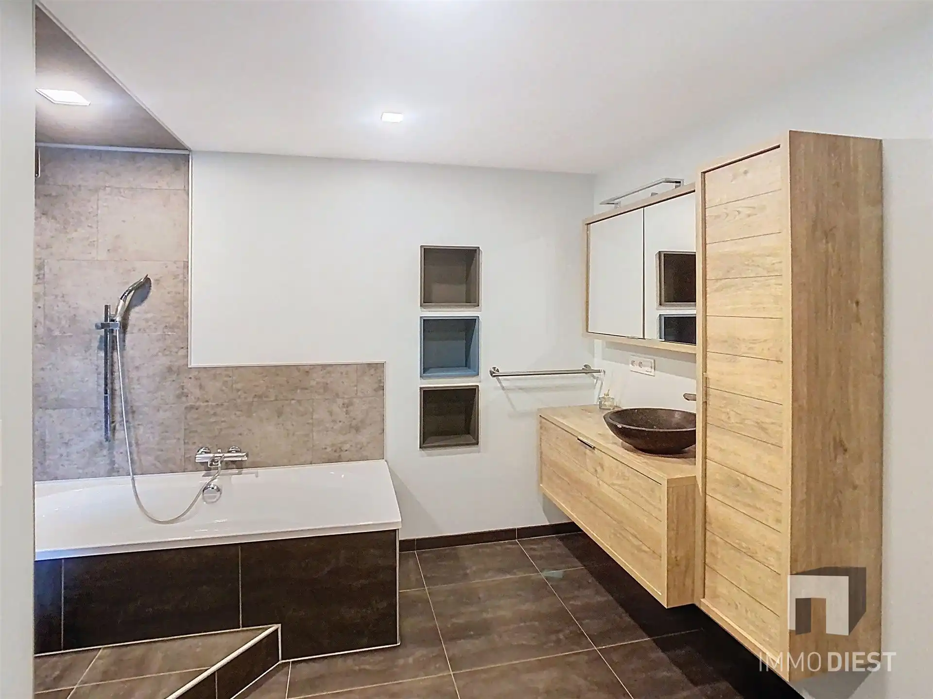 Trendy duplex appartement met superterras foto 10