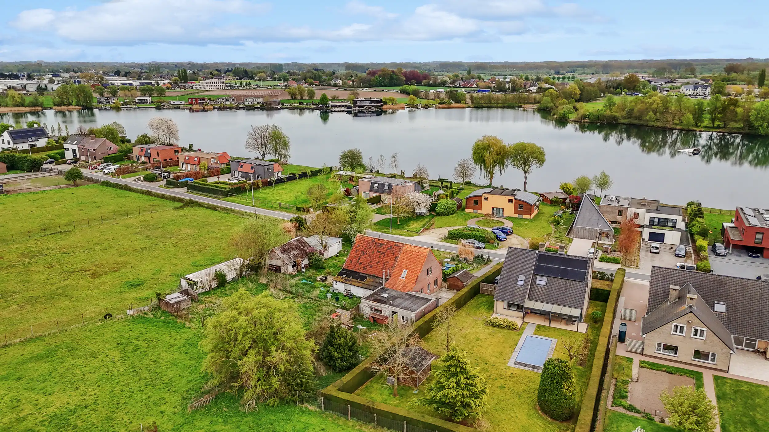 Wonen in het groen: uniek project nabij de Odouce-vijver foto 6